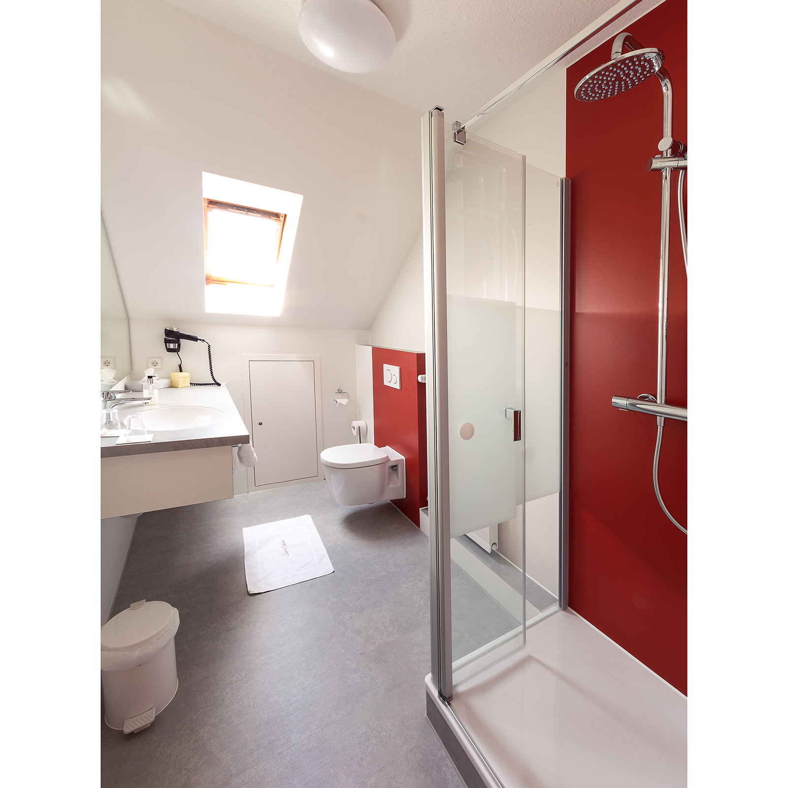 GES_Bäder ohne Fliesen