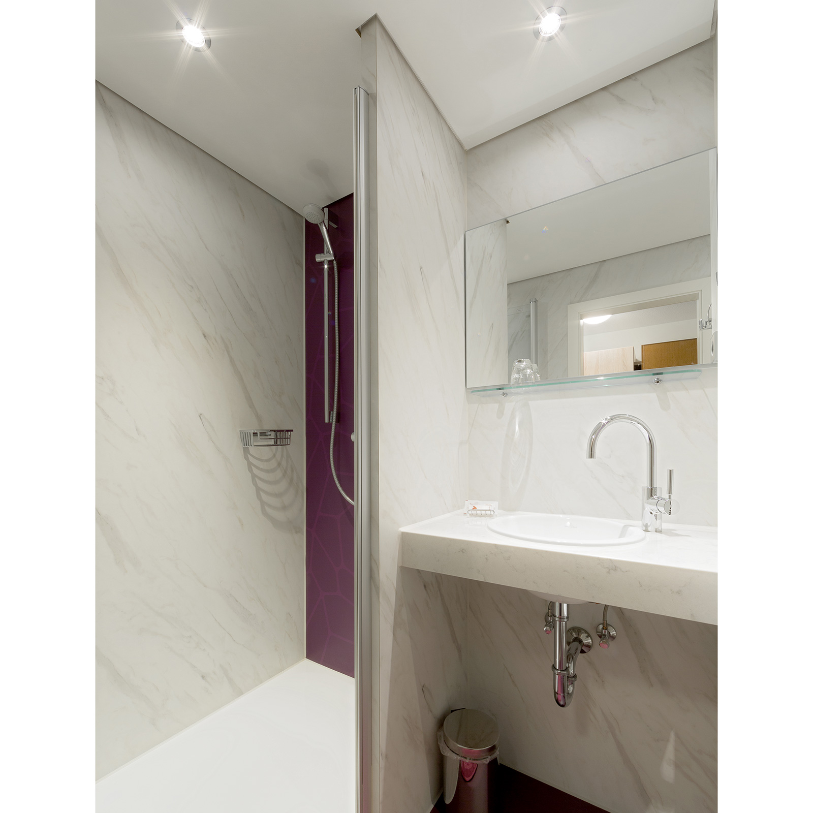 GES_Bäder ohne Fliesen