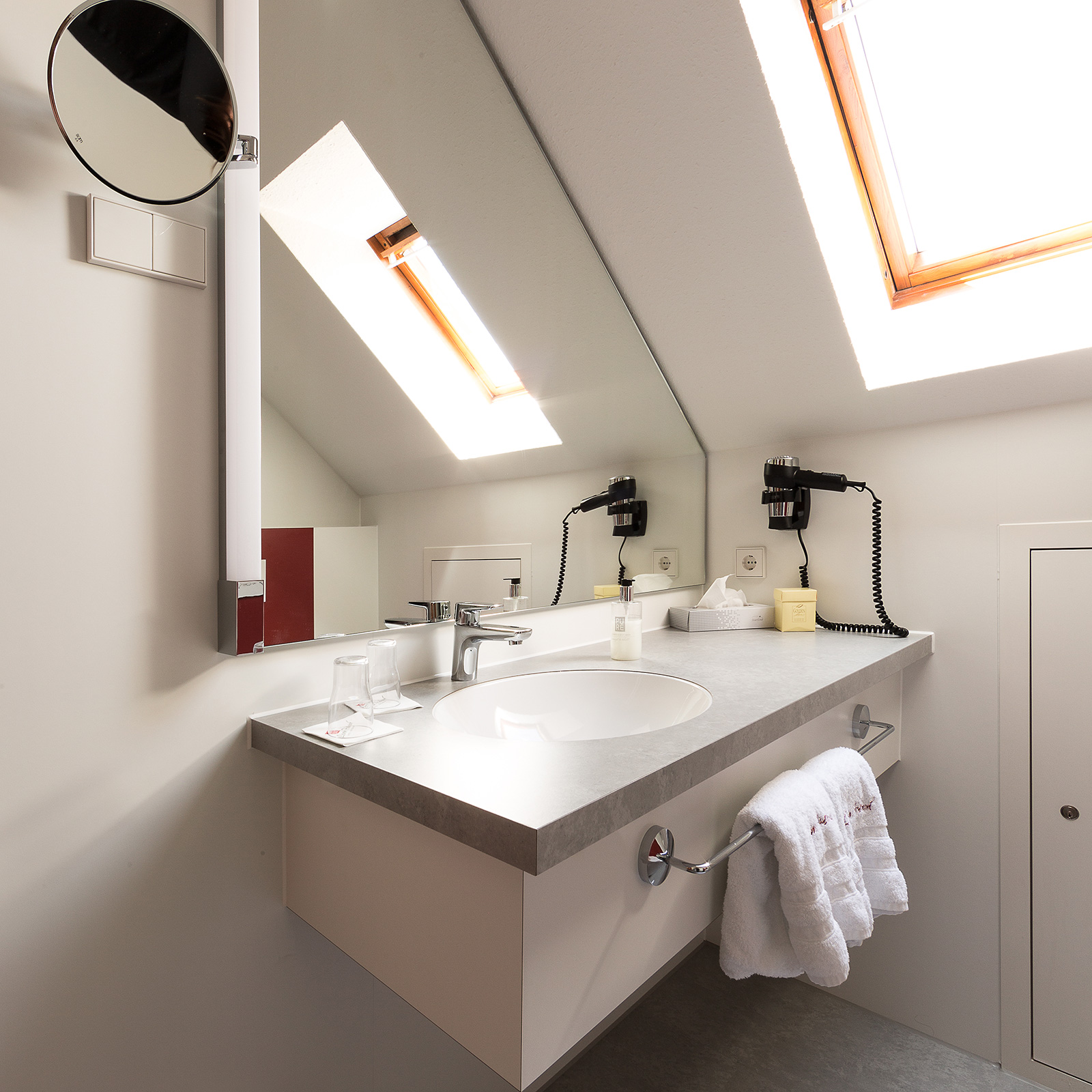 GES_Bäder ohne Fliesen