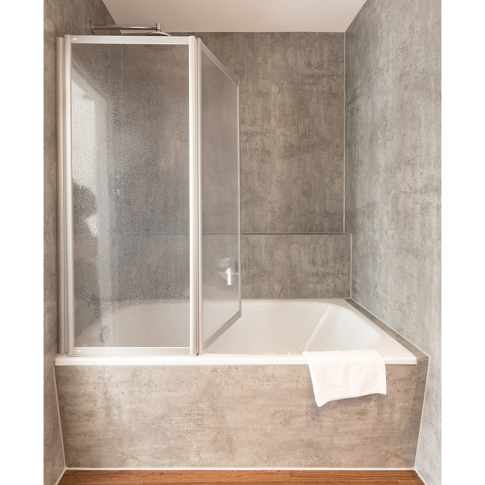 GES_Bäder ohne Fliesen